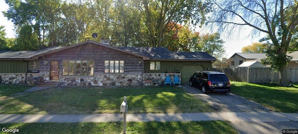 1213 Airport Rd